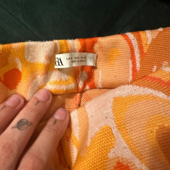 Zara Orange pants - Picture 3 of 3